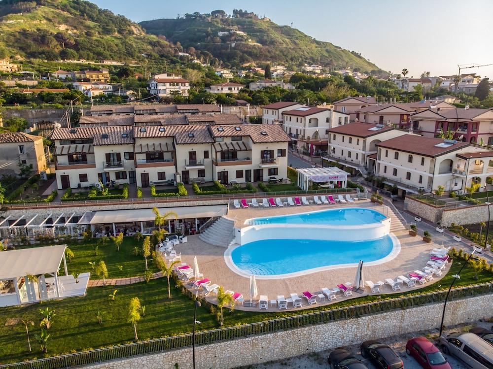 Sentido Michelizia Tropea Resort المظهر الخارجي الصورة