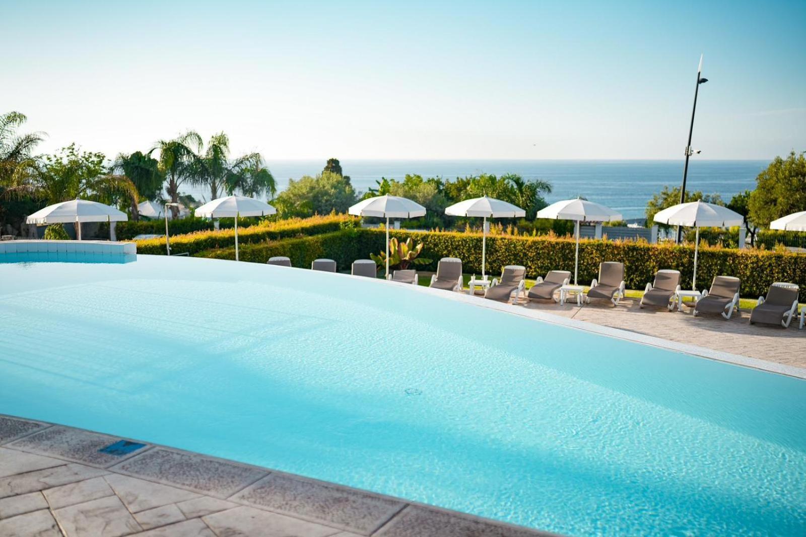 Sentido Michelizia Tropea Resort المظهر الخارجي الصورة
